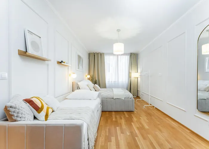 Rentero Spacious Smichov 2 Bedroom With Excellent Tram Connection Prága