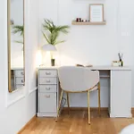 Rentero Spacious Smichov 2 Bedroom With Excellent Tram Connection *