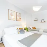 Lejlighed Rentero Spacious Smichov 2 Bedroom With Excellent Tram Connection Prag